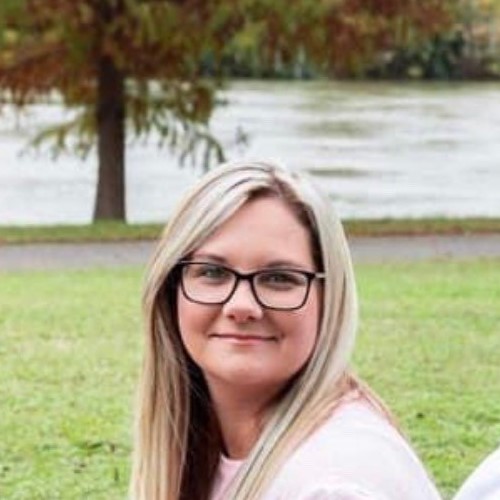 Danielle P. Pet Sitter and Dog Walker