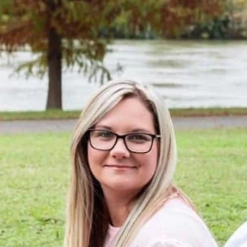 Danielle P. Pet Sitter and Dog Walker